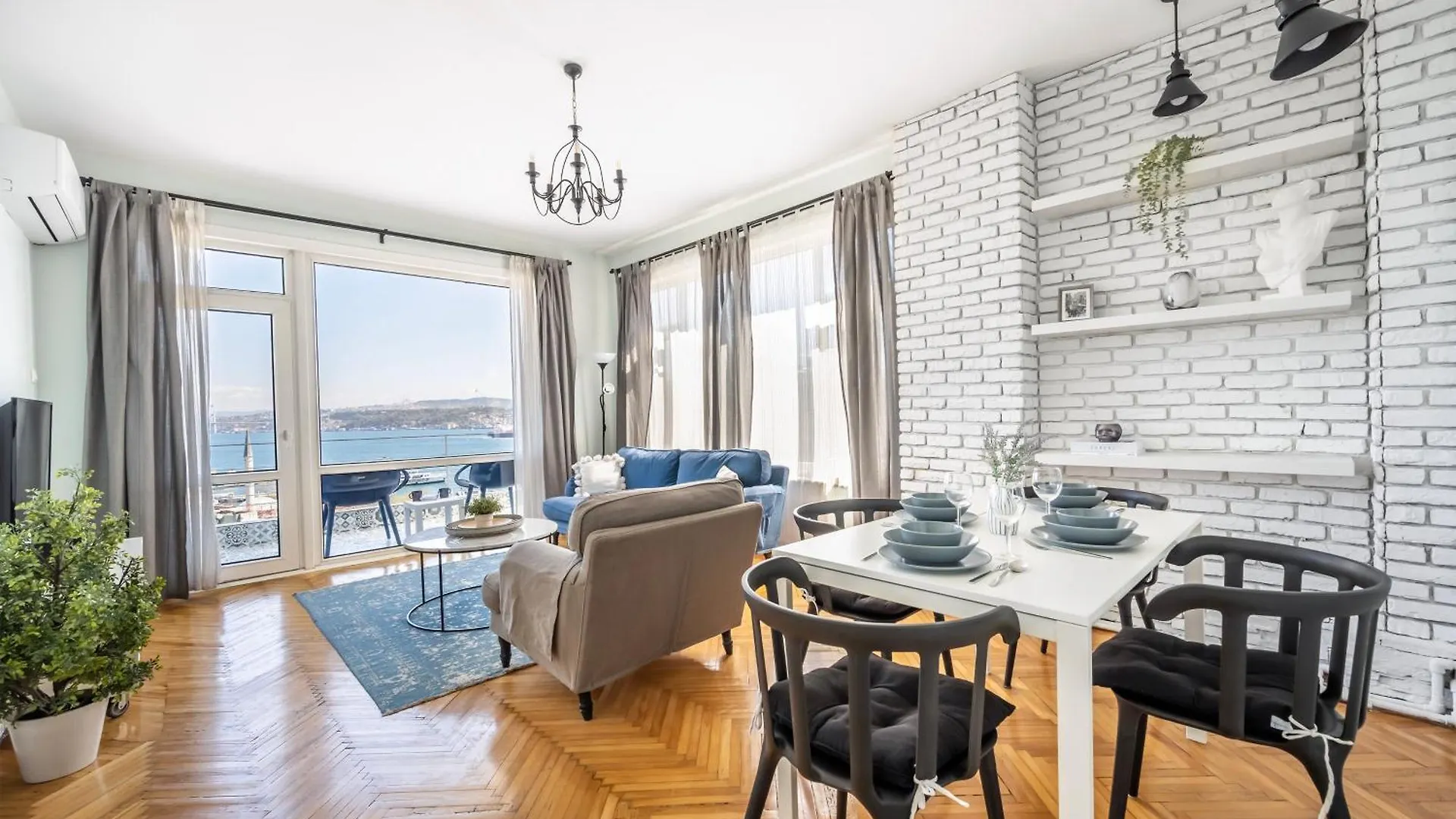 Stay Beyond The Bosphorus #4 Stambuł